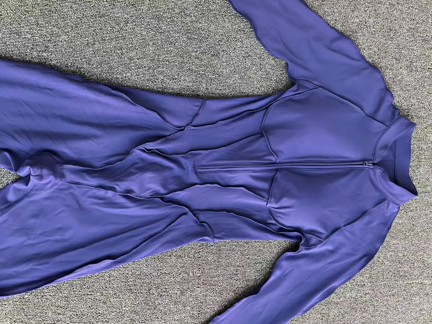 2025 Women's One-piece Yoga Jumpsuit leggings Zipper Nylon Long-sleeved Sexy Backless Slim Fit Sports Outfit with chest pad
